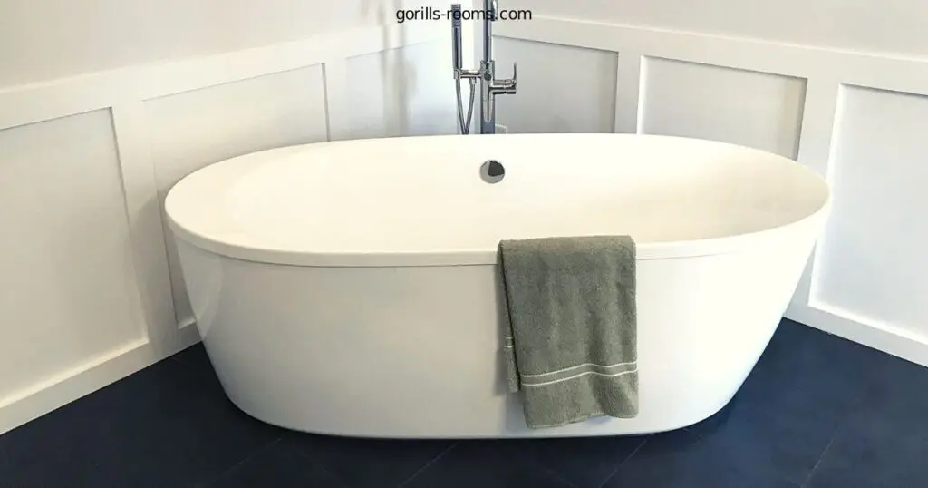 Can I Use Enamel Paint on a Plastic Bathtub